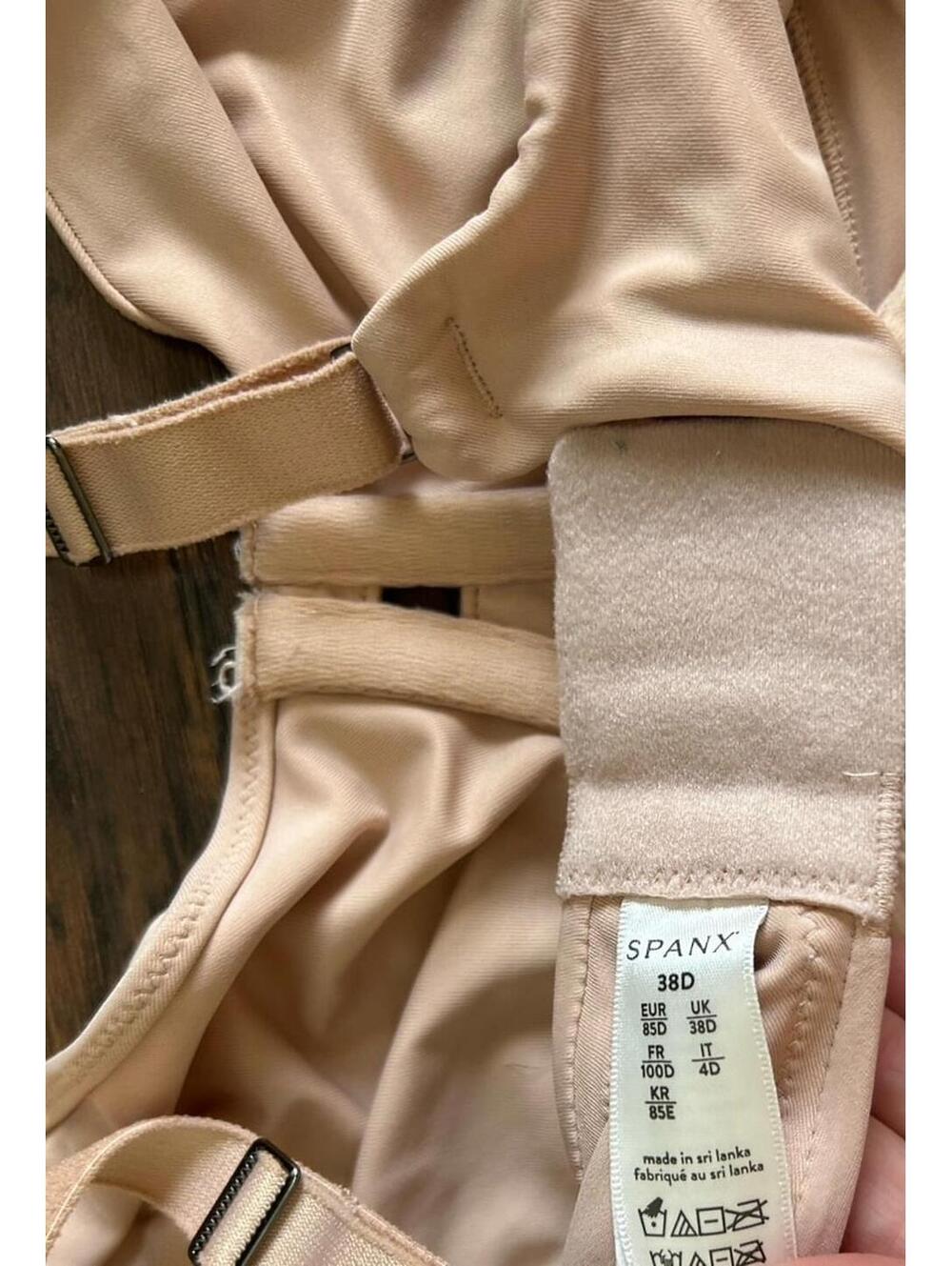 Spanx Bra - Picture 3 of 3